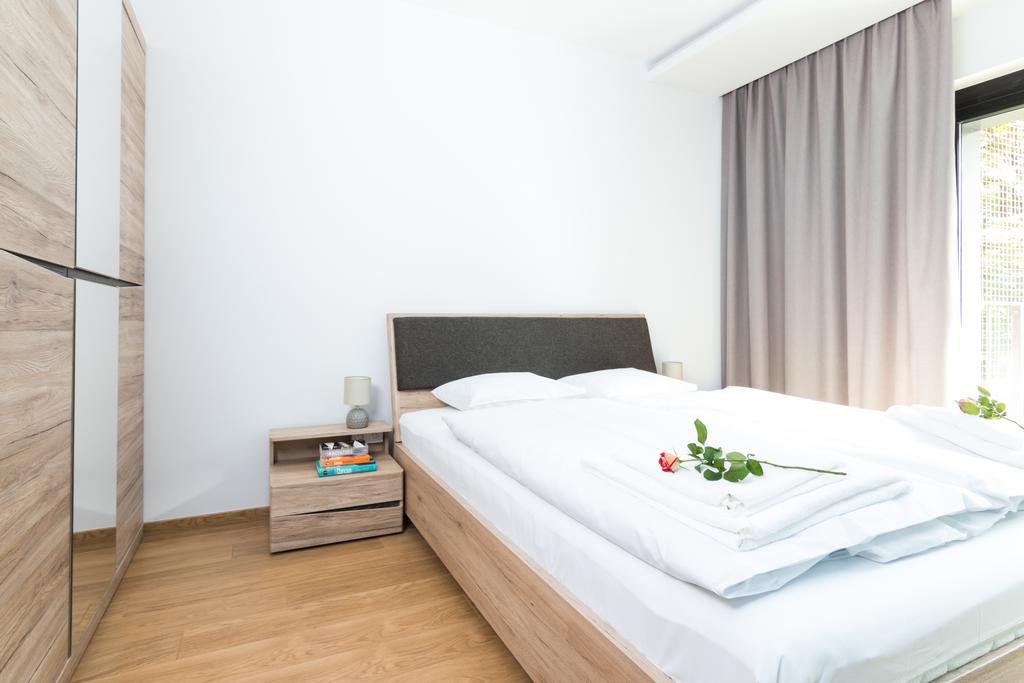 Cityheaven With Parking And Ac Krakau Buitenkant foto